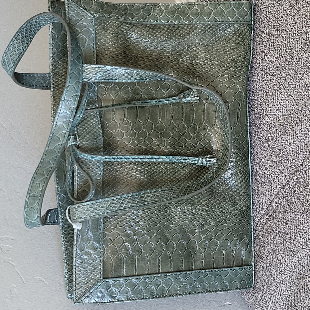 Green Liz Claiborne Purse NWOT
